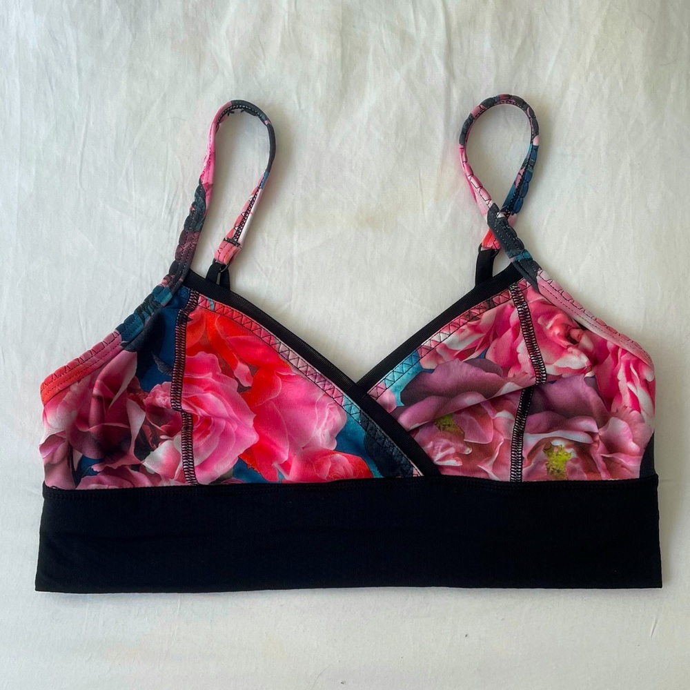 LULULEMON Painted Roses Sports Bra